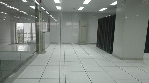 91香蕉视频黄色APP下载地板3.jpg